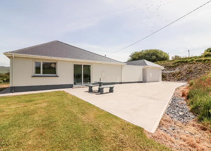 Coolnaharragill Lower